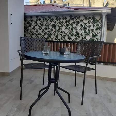 Under The Rocks 1 Apartment Kalambaka Exterior photo